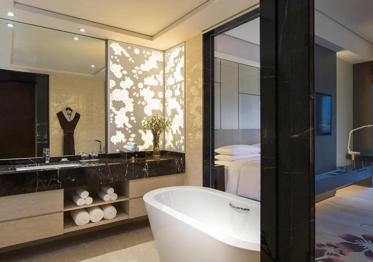 Renaissance Nanjing Olympic Centre Hotel Kültér fotó